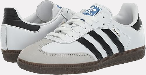 10 Greatest Style Sneakers for Ladies That Don’t Skimp on Consolation